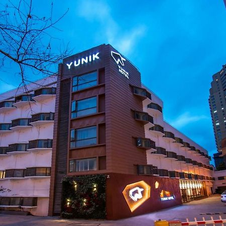 Yunik Hotel Shanghai Buitenkant foto